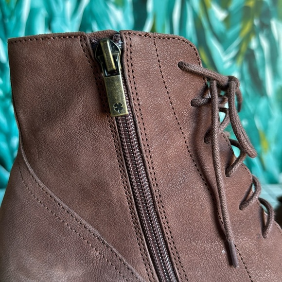 Lucky brand Persee booties size 10 - Picture 5 of 9